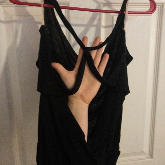 Backless Top - Picture 2 of 2